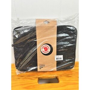 NEW Fjällräven KÅNKEN Black Laptop Case 13" ($65 new)